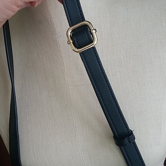 Spartina  Callahan zipper hipster bag - Picture 15 of 16